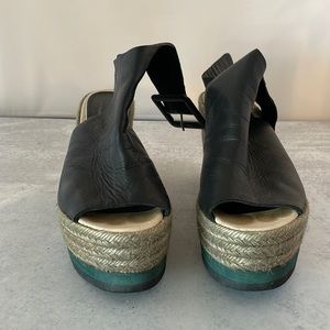 Paloma Barcelo wedges